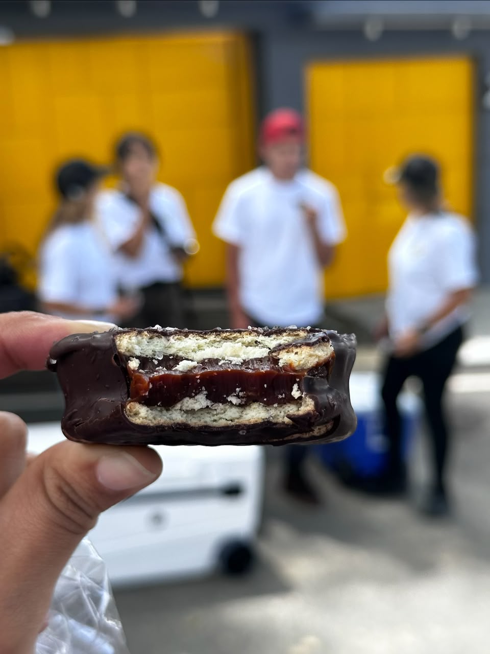 Galleta Cookie Power mordida: arequipe de búfala y chocolate venezolano